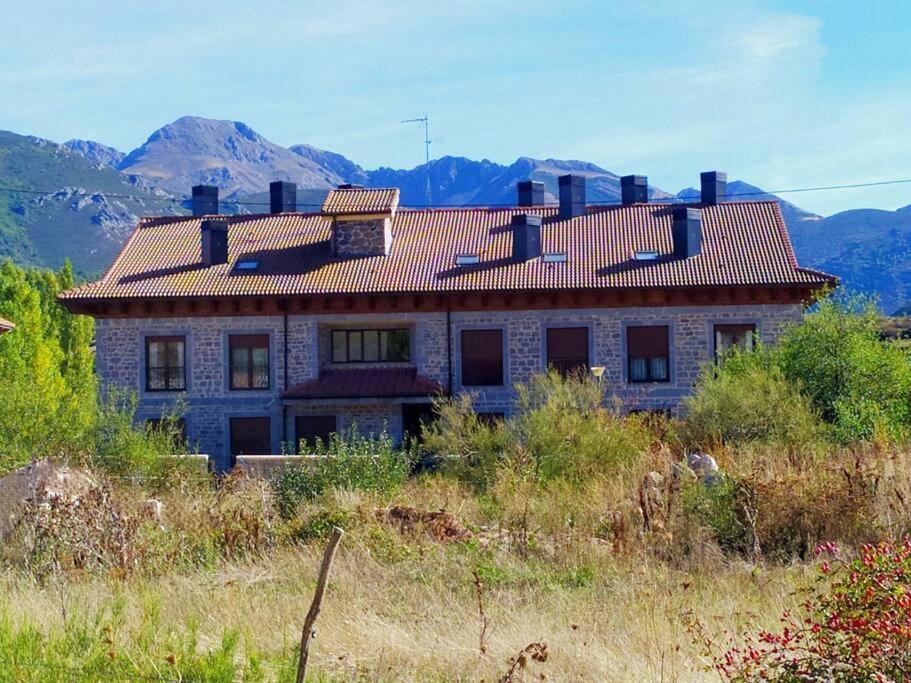 Apartmán Duplex El Refugio De Porma Puebla de Lillo Exteriér fotografie