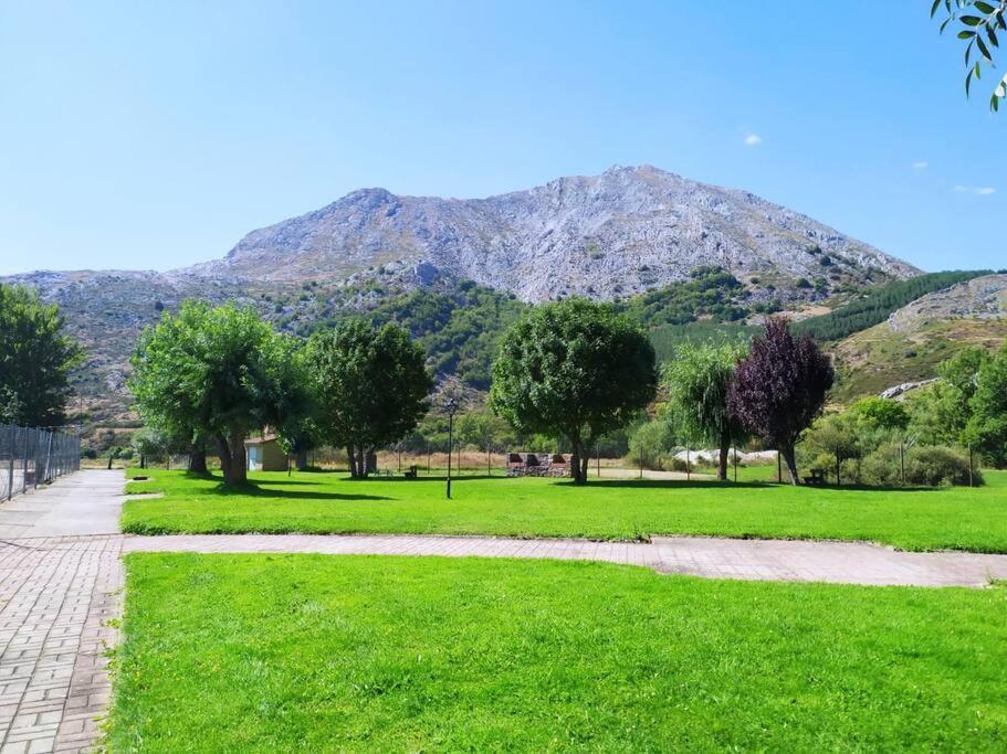 Apartmán Duplex El Refugio De Porma Puebla de Lillo Exteriér fotografie
